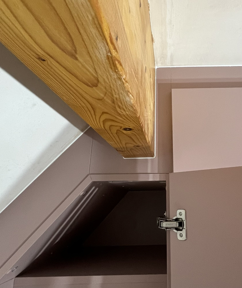 Simply angled wardrobe in Blush Pink